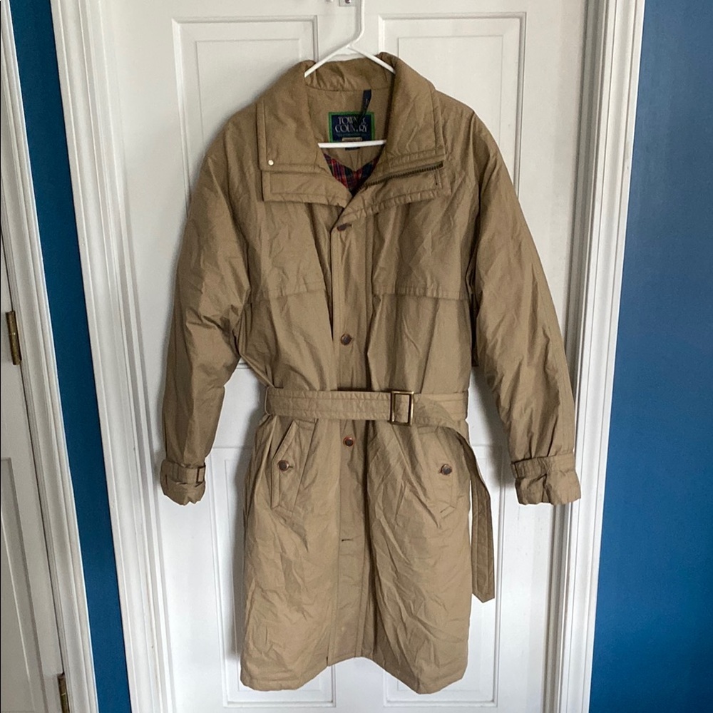 Vintage Town & Country Down Coat with Belt and Wide Collar